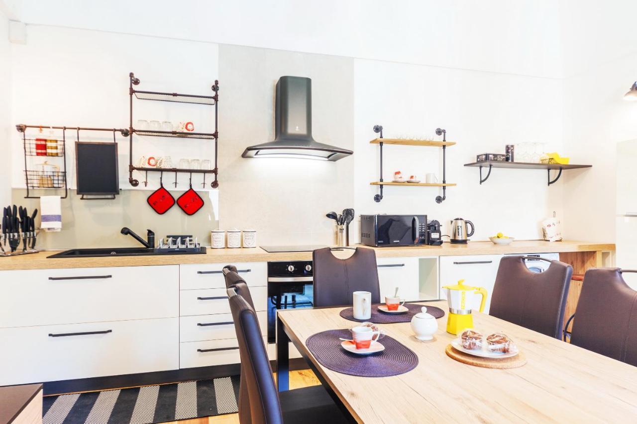 Vakalu-Piazza Duomo Charming Apartment Συρακούσες Εξωτερικό φωτογραφία